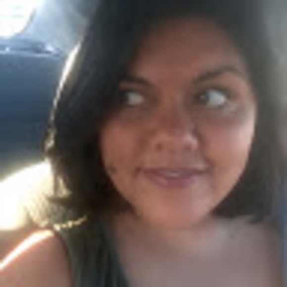 Meet your Posher, Michelle - Picture 1 of 1